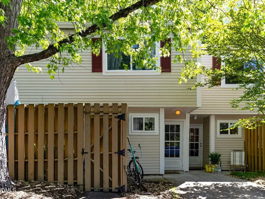 220 Elizabeth Street #Apt A3, Chapel Hill, NC 27514 - #2