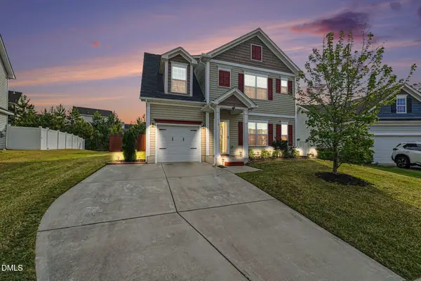 418 Lakemont Drive, Clayton, NC 27520