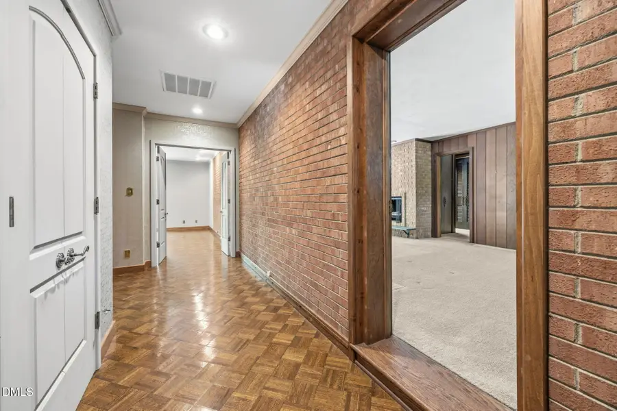 129 Forest Park Drive, Thomasville, NC 27360 - #3