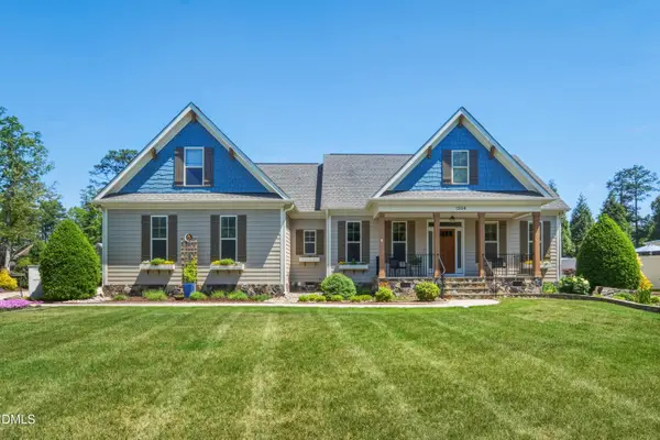 1304 Golden Bluff Lane, Fuquay Varina, NC 27526