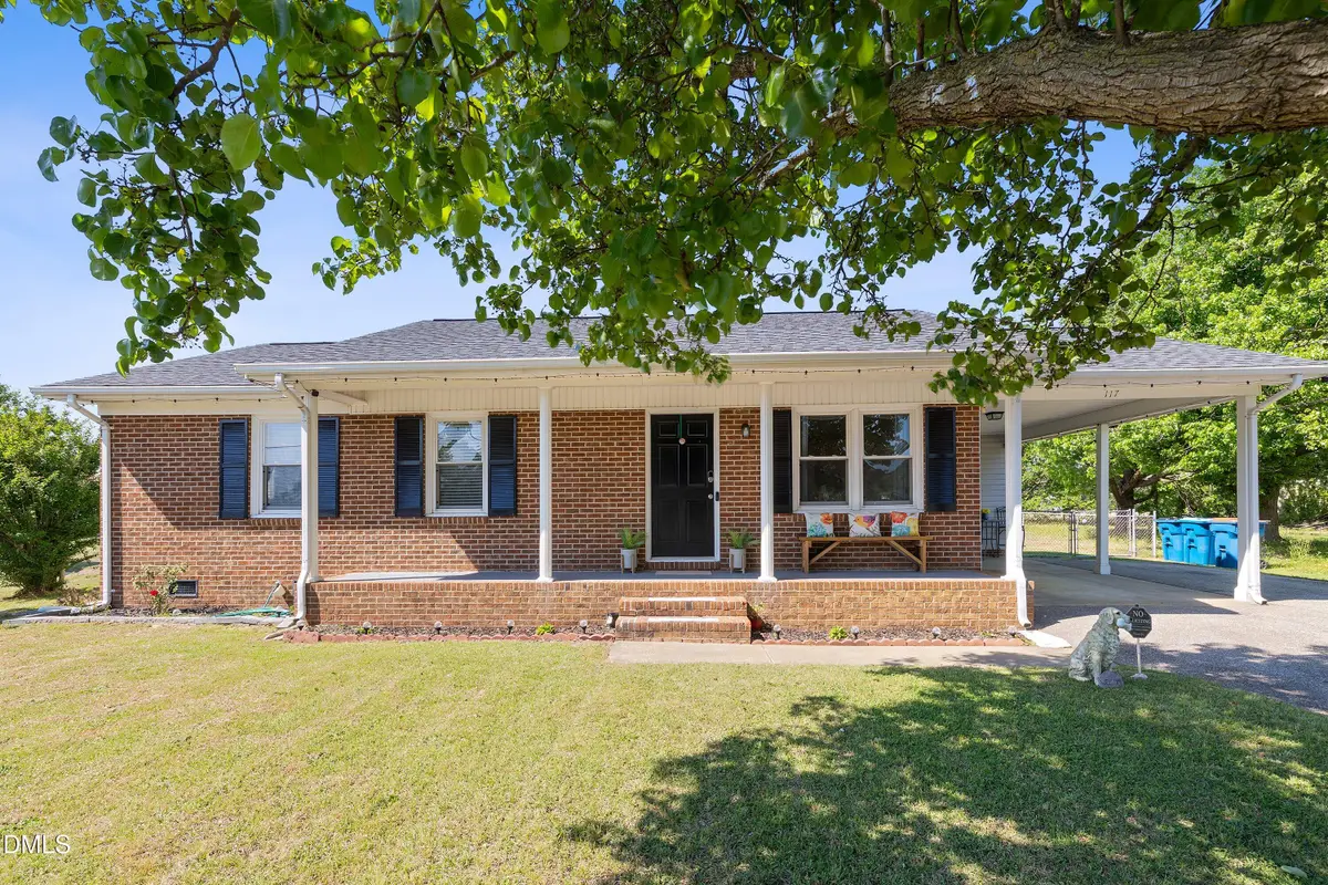117 Holly Avenue, Dunn, NC 28334 - #1