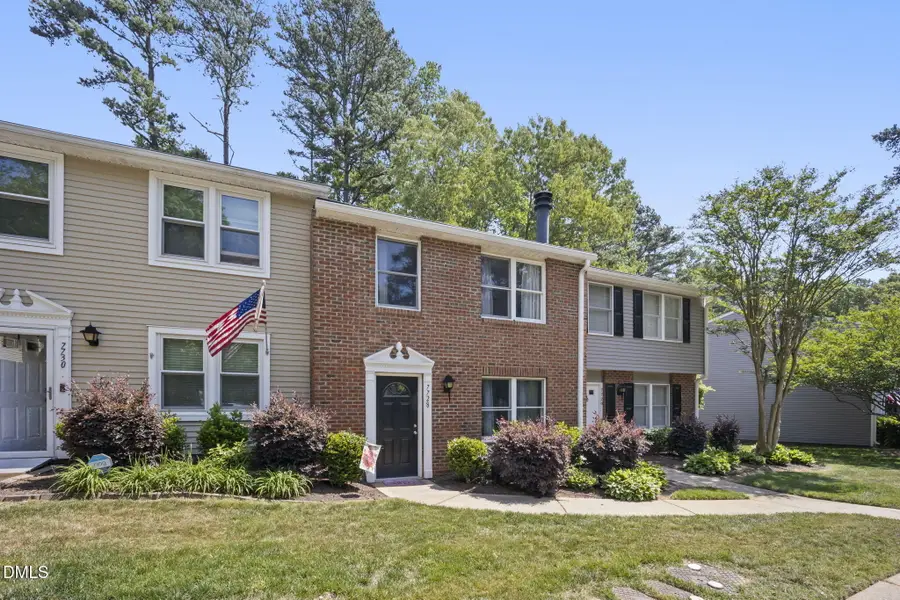 7728 Crown Crest Court, Raleigh, NC 27615 - #2
