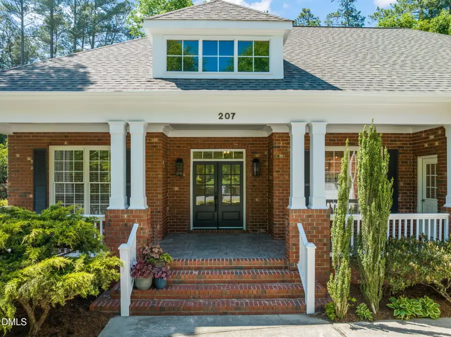 207 Oxfordshire Lane, Chapel Hill, NC 27517 - #3