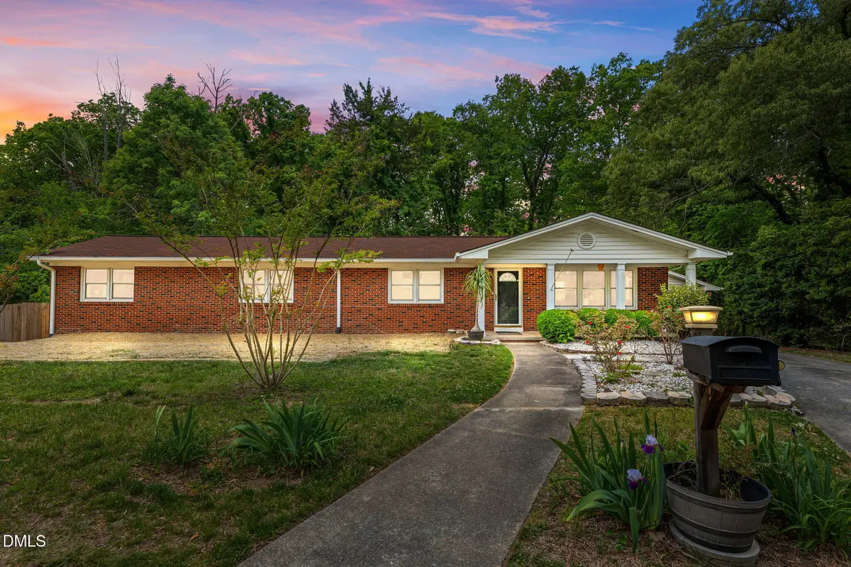 614 Ridgeway Drive, Burlington, NC 27217 - #1