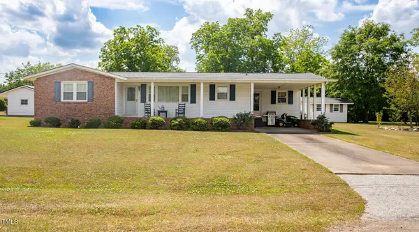 148 Fairview Village Road, Dunn, NC 28334