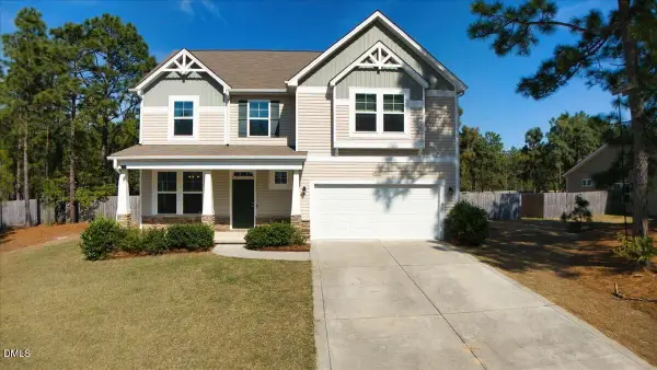 3015 Dana Lane, Aberdeen, NC 28315