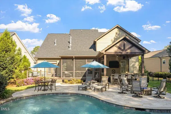 960 Shasta Daisy Drive, Wake Forest, NC 27587