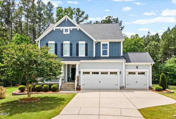 416 Price Lake Way, Fuquay Varina, NC 27526
