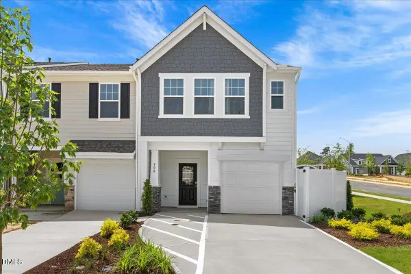 900 Kensley Grove Lane, Fuquay Varina, NC 27526