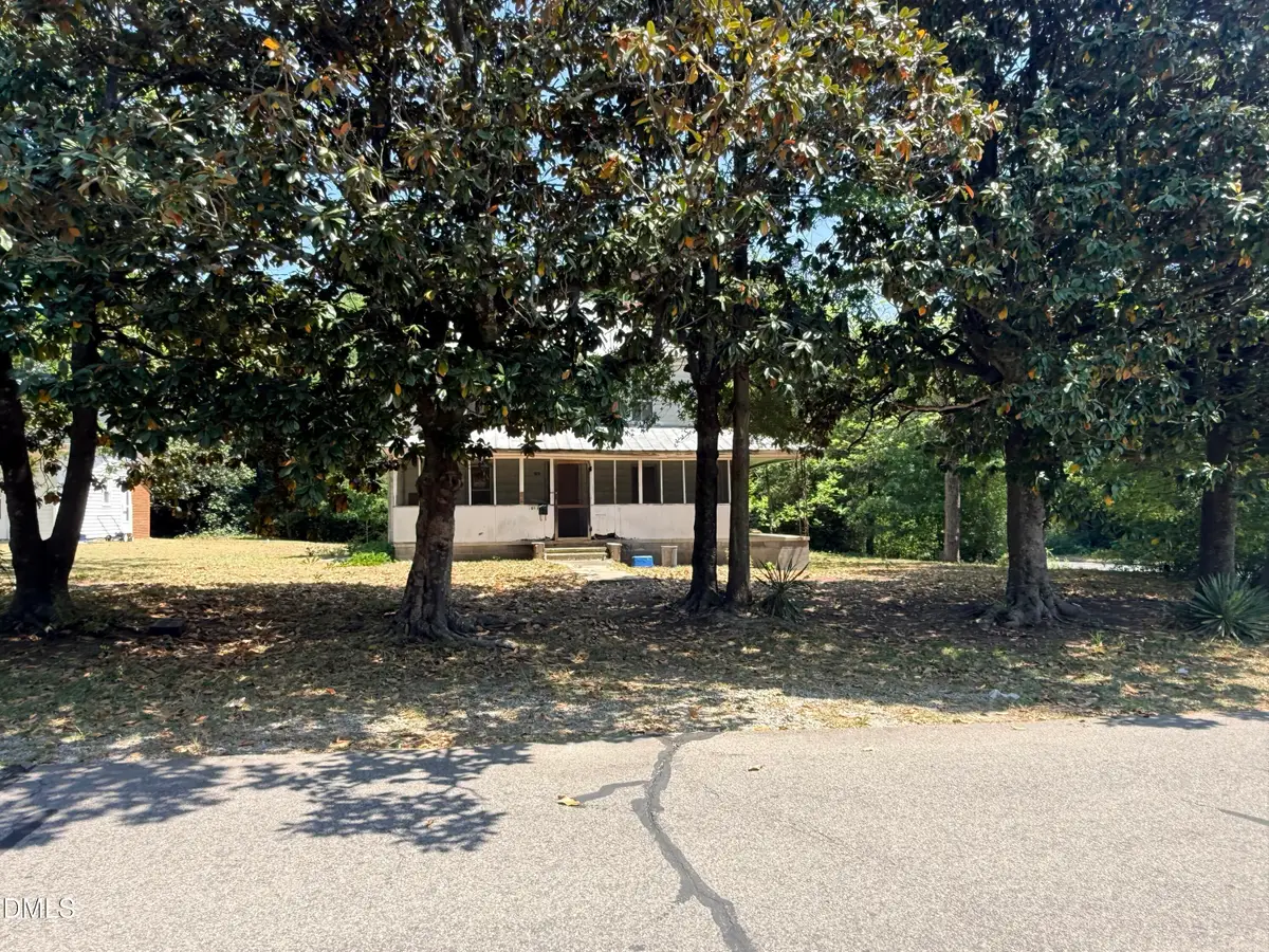 1011 W New York Avenue, Southern Pines, NC 28387 - #1