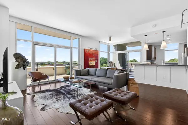 140 W Franklin Street #Unit 504, Chapel Hill, NC 27516