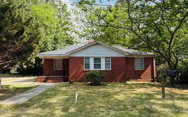 307 Byrd Street, Clinton, NC 28328