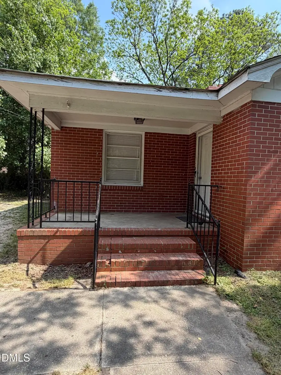 307 Byrd Street, Clinton, NC 28328 - #3