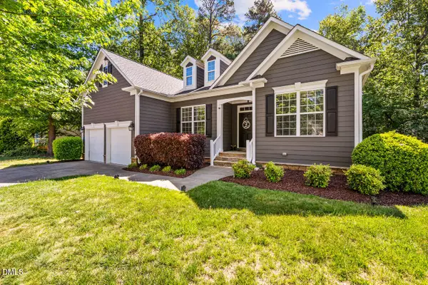 142 W Hatterleigh Avenue, Hillsborough, NC 27278