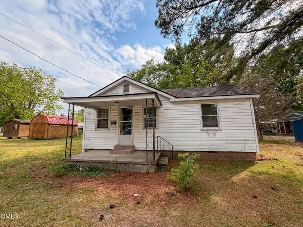 404 E Elizabeth Street, Selma, NC 27576