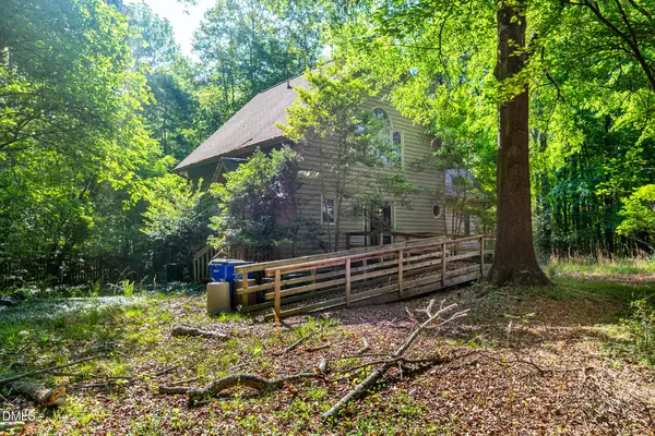 8901 Art Road, Cedar Grove, NC 27231