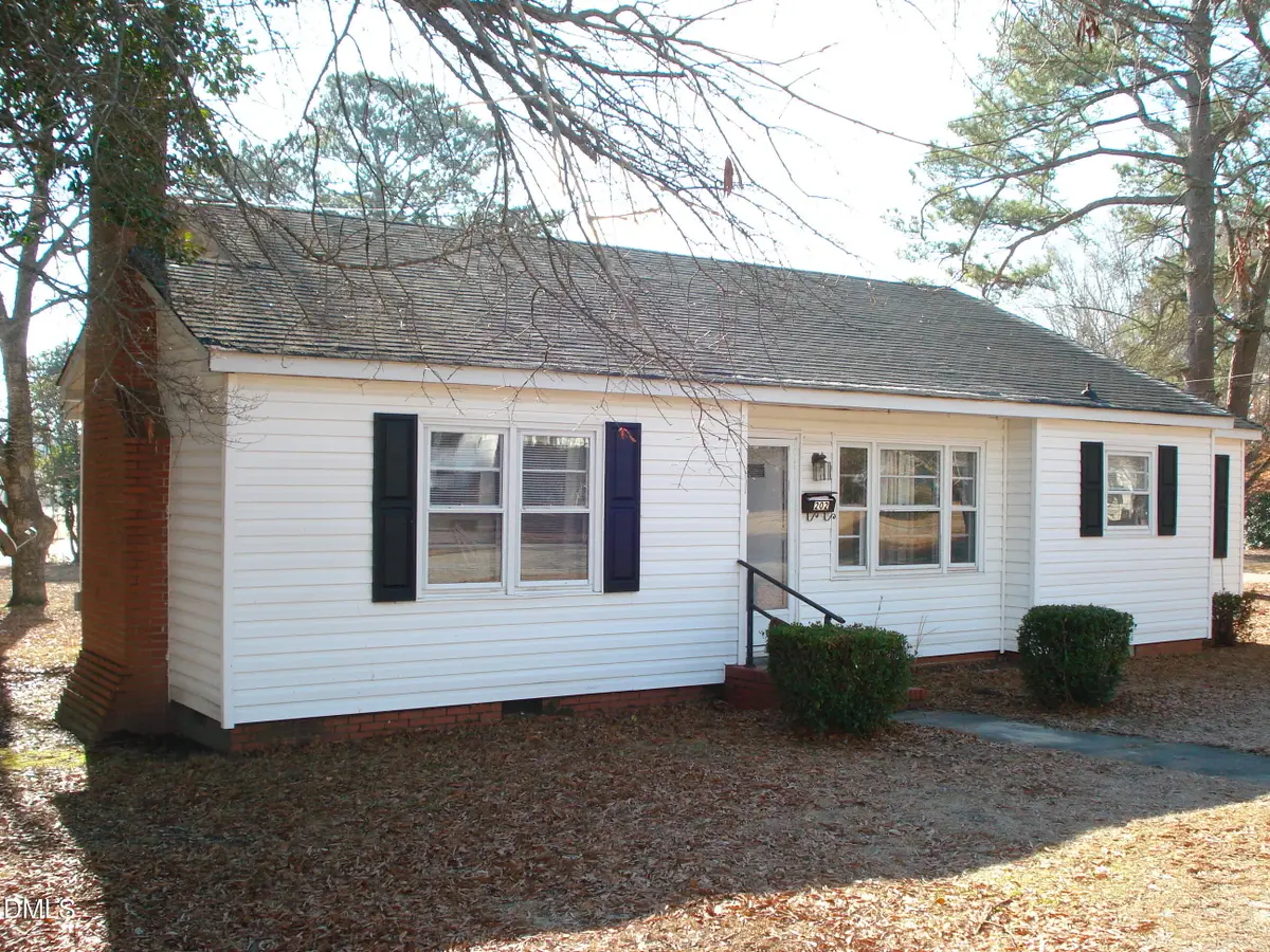 202 N Wayne Avenue, Dunn, NC 28334 - #1