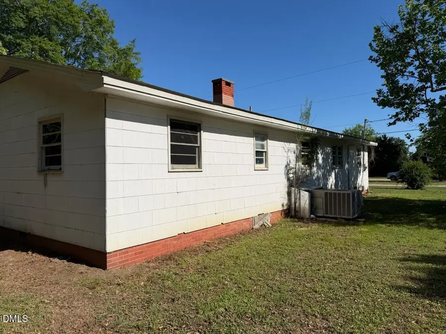 250 S Carrie Street, Coats, NC 27521 - #3