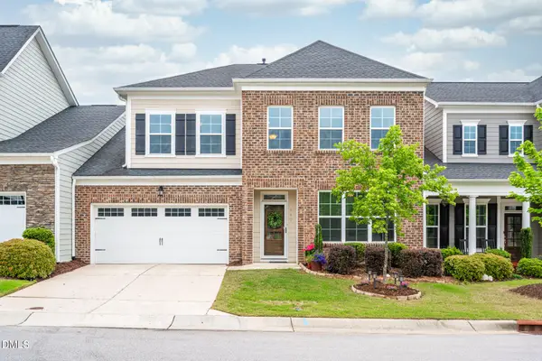 942 River Bark Place, Cary, NC 27519