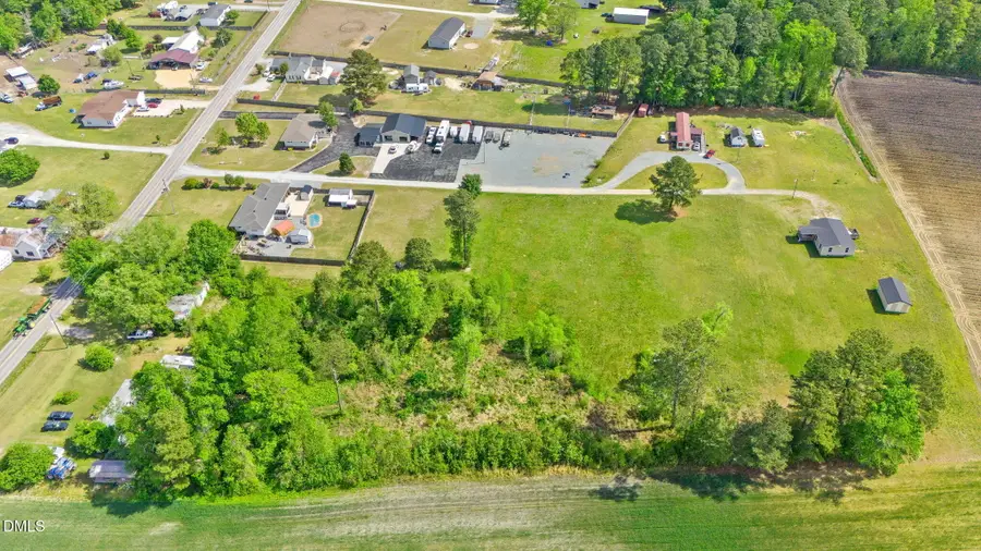 2115 Woods Crossroads Road, Benson, NC 27504 - #2