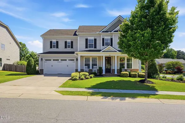 768 Kerr Lake Drive, Fuquay Varina, NC 27526