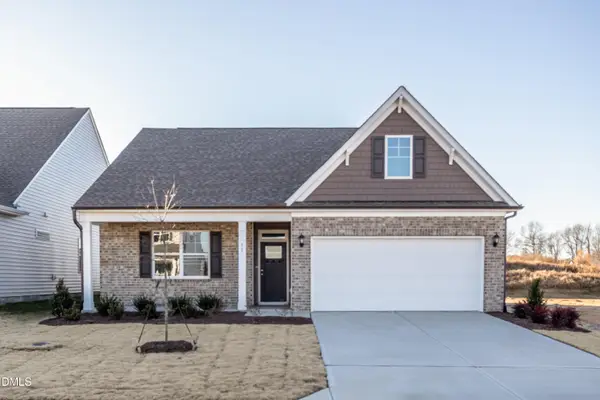 32 Quilting Drive #215, Benson, NC 27504