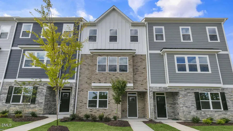 806 Washington Street, Fuquay Varina, NC 27526 - #1