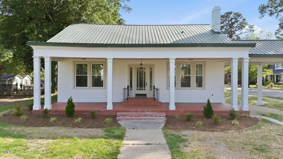 611 W Pearsall Street, Dunn, NC 28334 - #2