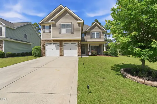 886 Micahs Way N, Spring Lake, NC 28390