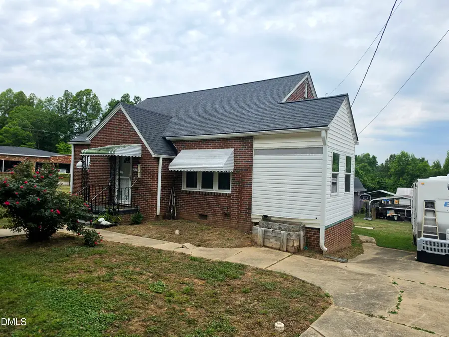 812 Oak Street, Reidsville, NC 27320 - #3