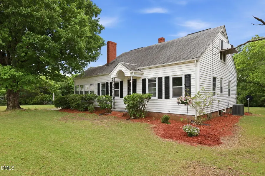 203 Vernon Street, Broadway, NC 27505 - #3