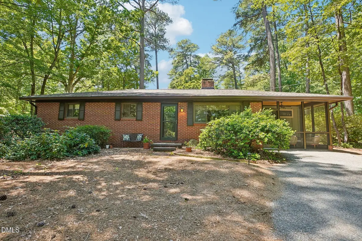 147 Windsor Circle, Chapel Hill, NC 27516 - #1