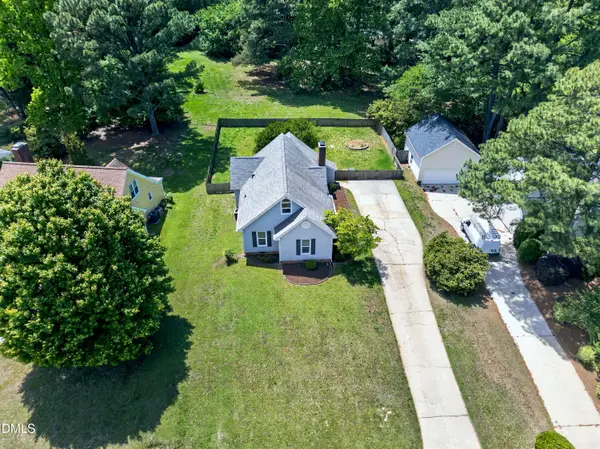 106 Allison Way, Cary, NC 27511