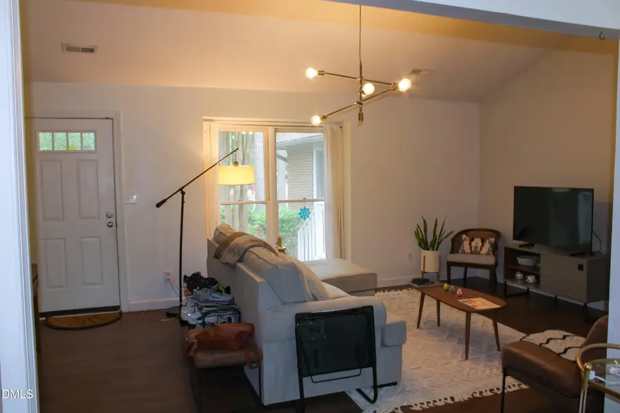 200 W Woodcroft #52 B, Durham, NC 27713 - #2