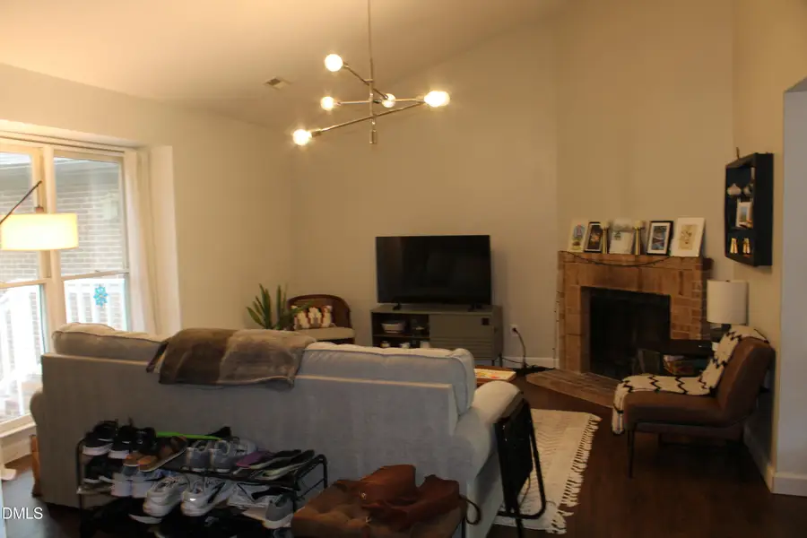 200 W Woodcroft #52 B, Durham, NC 27713 - #3
