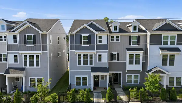 211 Pond View Court, Fuquay Varina, NC 27526