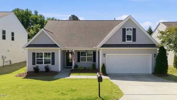 32 Kenilworth Street, Clayton, NC 27527