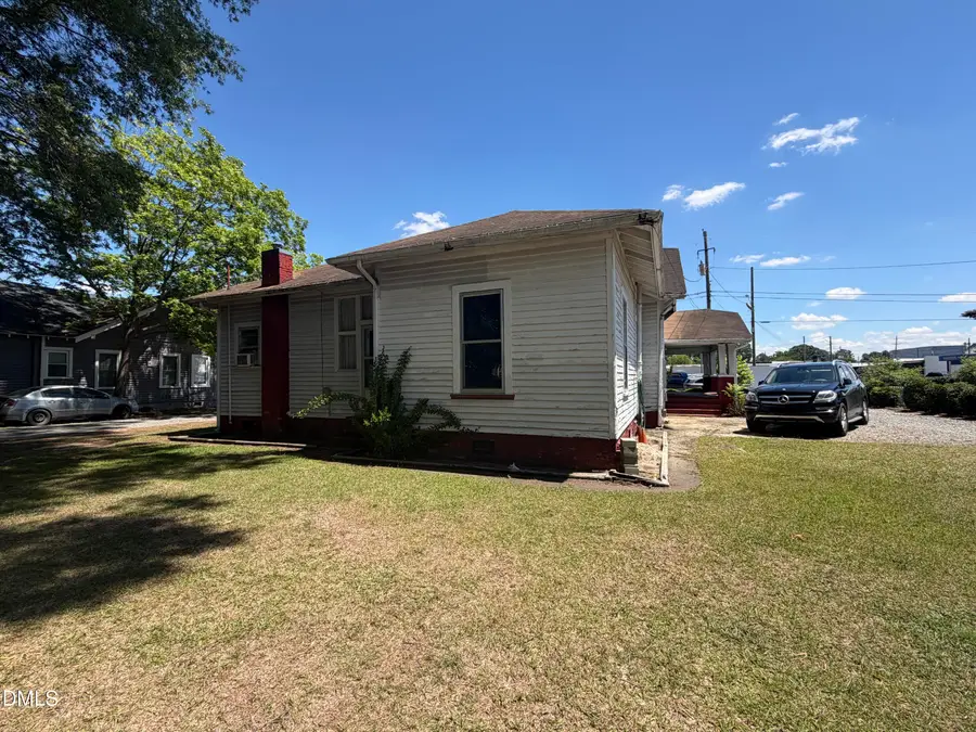 209 N Pollock Street, Selma, NC 27576 - #3