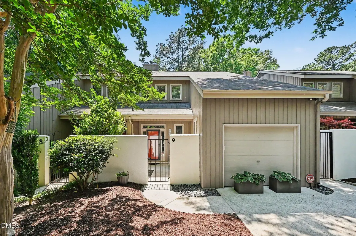 9 Tottenham Lane, Chapel Hill, NC 27517 - #1