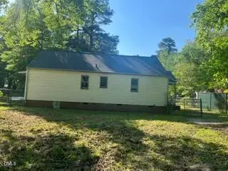 130 Booth Avenue, Henderson, NC 27536 - #2