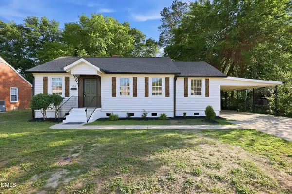 408 E Canary Street, Dunn, NC 28334