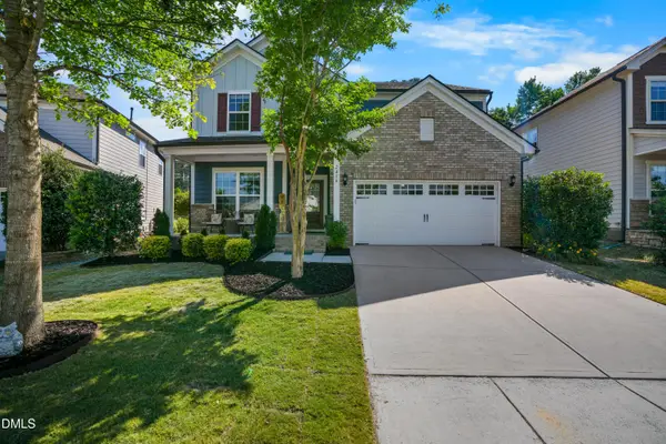 2456 Emily Brook Way Ne, Apex, NC 27523