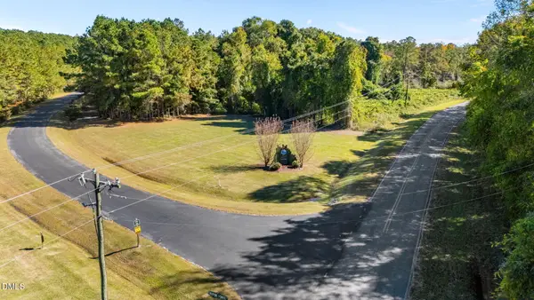 48 Tarpon Pointe Road, Bath, NC 27808