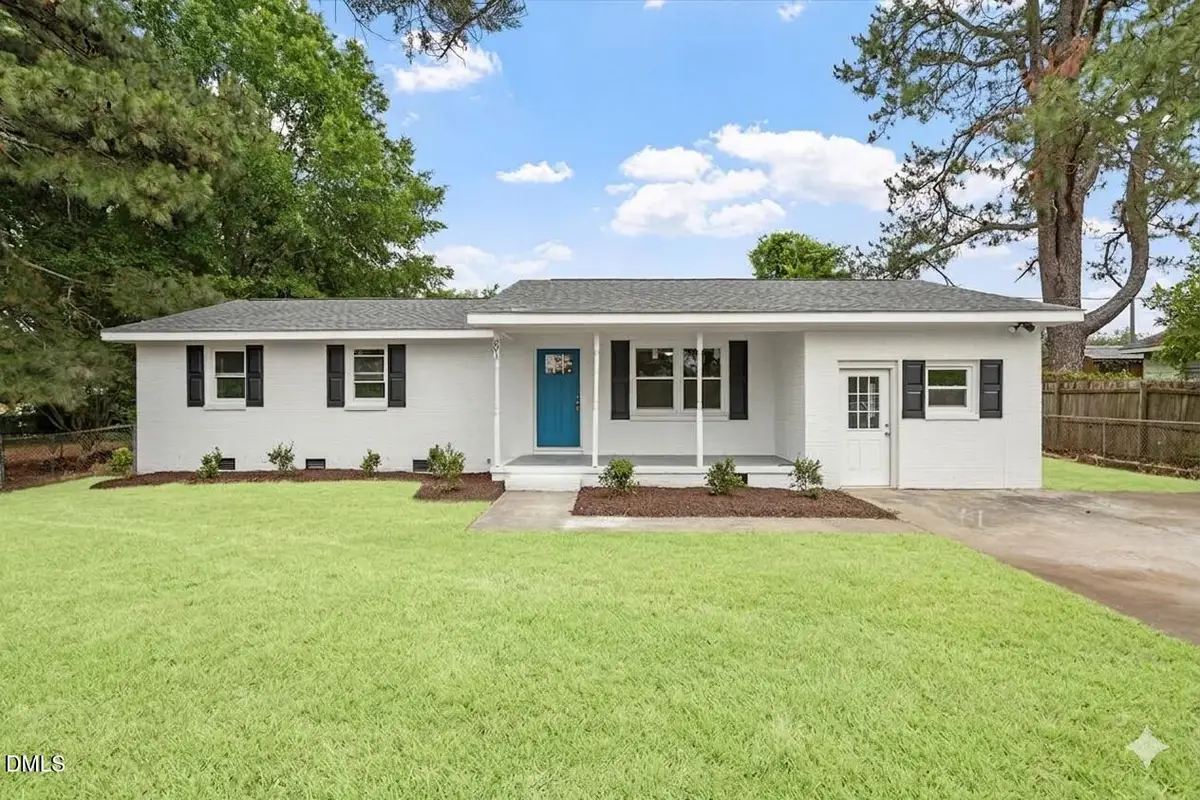 601 West Street, Selma, NC 27576 - #1