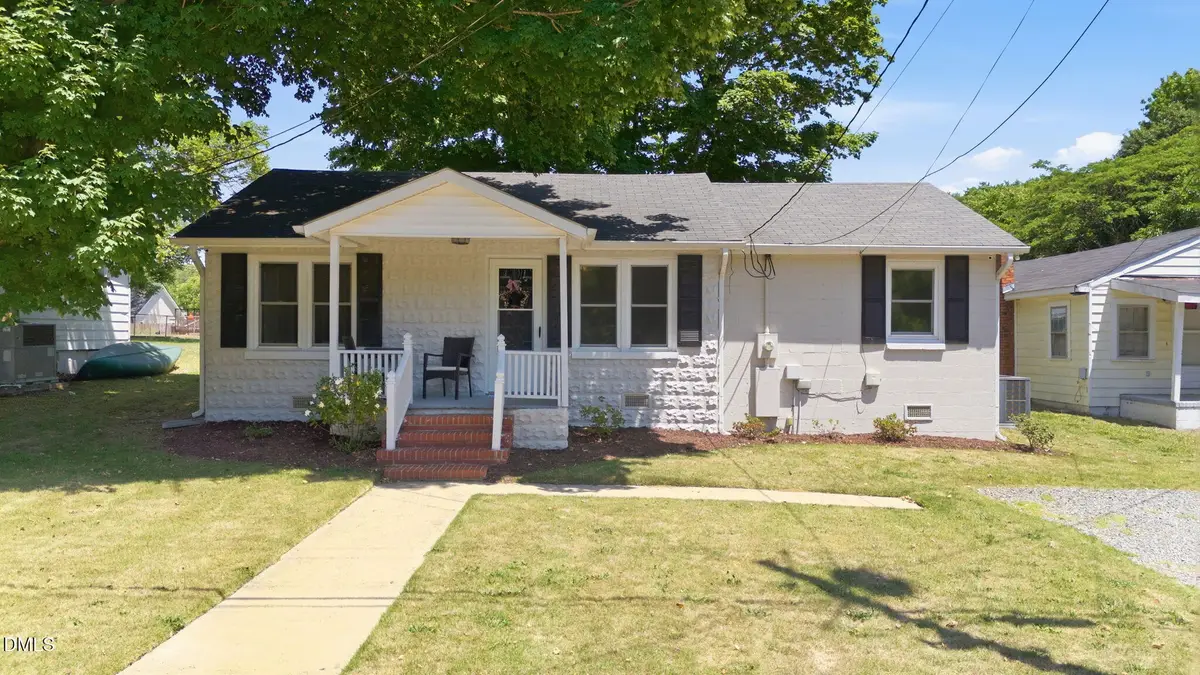 607 E Holmes Street, Benson, NC 27504 - #1
