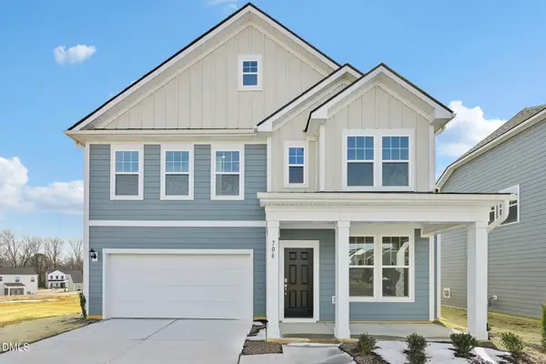513 Hipwood Drive, Zebulon, NC 27597