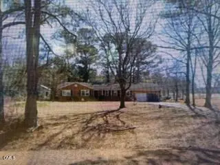 695 Hollerin Road, Dunn, NC 28334