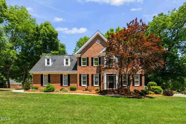 113 Stoneleigh Drive, Cary, NC 27511