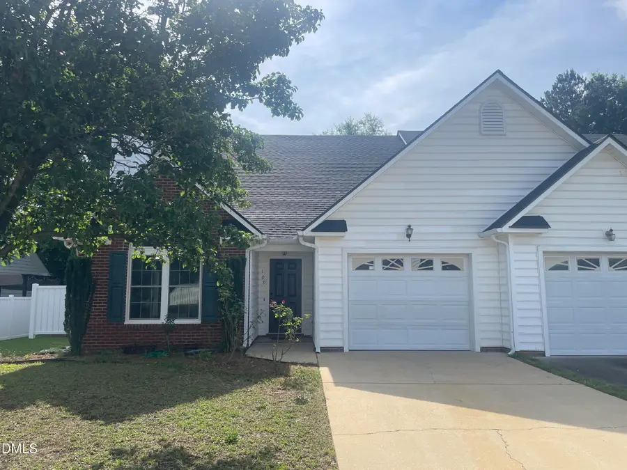 109 Fairwoods Court, Dunn, NC 28334 - #2