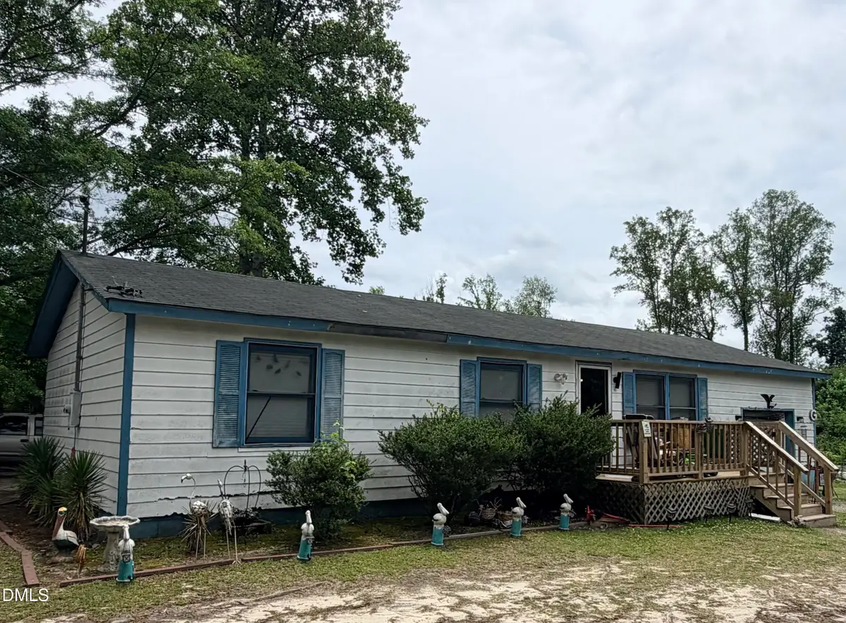 197 Zoo Road S, Roanoke Rapids, NC 27870 - #1